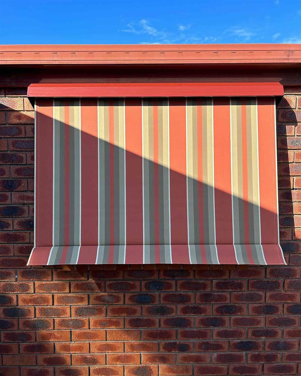 Hunter Dougals Striped Awning